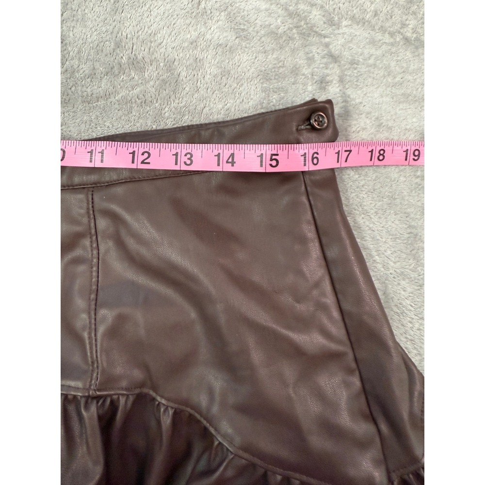 Faux Leather Bubble Mini Skirt - Size Medium - Picture 3 of 6